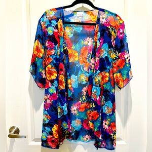 Lularoe Monroe Kimono Size Small Rare